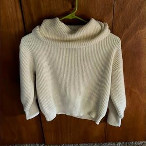 White turtle neck sweater! Medium